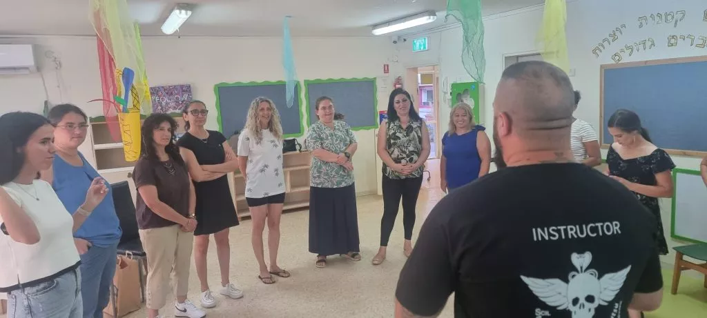 אליהו מדריך קרב מגע ושאדו נינגיטסו לפי שיטת דיויד חליוה